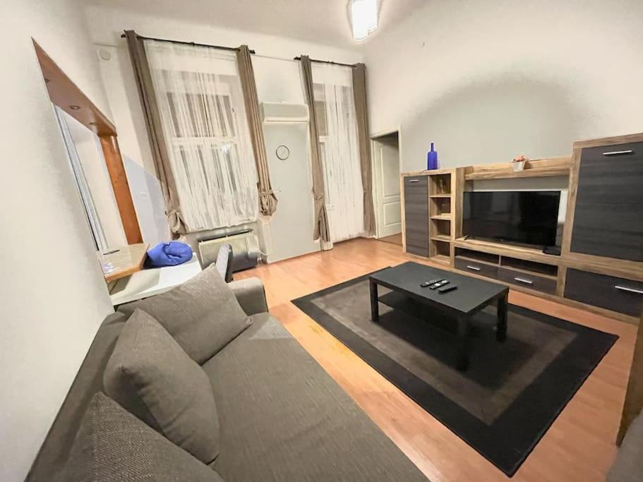 בודפשט Csengery Apartment מראה חיצוני תמונה
